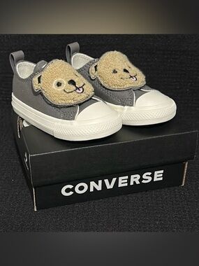 New Converse Chuck Taylor Sneakers All Star Toddler Boy Size 6 Sherpa Bear Shoes
